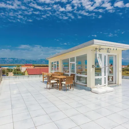 Διαμέρισμα One-bedroom In Vir